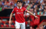Neville: Man United đang loại bỏ Maguire