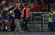 Phản ứng của Mourinho khi Roma liên tục rơi điểm