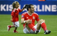 Bale nô đùa cùng con gái xinh như búp bê