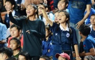 CĐV Campuchia cổ vũ khó hiểu ở trận chung kết U16 ĐNA