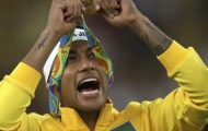 Neymar kỷ niệm chức vô địch theo phong cách riêng