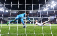 Lloris phản xạ như 'thánh', Tottenham thoát chết trước Leverkusen 