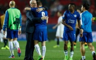 Tiết lộ SỐC: Cầu thủ đâm sau lưng Ranieri?