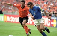 Maldini và Overmars đối đầu với nhau ra sao tại EURO 2000?