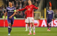 TIẾT LỘ: Ibrahimovic nói gì với đồng đội sau bàn mở tỉ số?