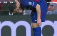 Messi 'cắn thuốc' lạ để tỏa sáng trận thắng Olympiakos