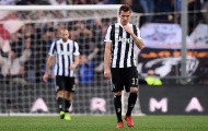 Thủng lưới 3 bàn, Juventus cúi mặt rời Genova