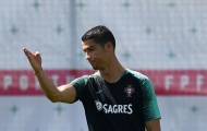 Ronaldo 'chỉ tay 5 ngón', Bồ Đào Nha chờ lấy 3 điểm đầu tiên
