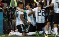 Ơn giời! Cuối cùng đã có cầu thủ Argentina đứng chung chiến tuyến với Messi