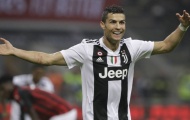 Chụp chung với CR7, sao trẻ Milan tiết lộ hình ảnh sốc trong phòng thay đồ Juventus