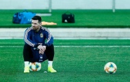 Người từng giúp Argentina vô địch World Cup lo sợ sự trở lại của Messi