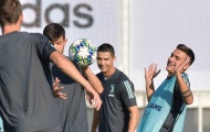 Ronaldo bày tỏ tình cảm với Higuain trước trận gặp Bayer Leverkusen