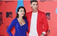 Bạn gái Ronaldo: “Những anh hùng thực sự không mặc áo choàng”