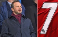 Man Utd tước 'binh quyền' Sanchez, trao cho siêu 'số 7' mới