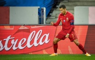 Ronaldo đạt cột mốc khủng với cú đúp siêu phẩm, BĐN đè bẹp Thụy Điển