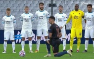 Hình ảnh kỳ quặc đầu trận Manchester City gặp Marseille