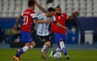 Messi cô đơn cùng cực, đối đầu rừng cầu thủ Chile mà không ai hỗ trợ
