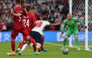 5 điểm nhấn Anh 2-1 Đan Mạch: Bùng nổ tranh cãi; Thánh gỗ tái xuất