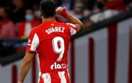 Phá lưới Barca, Suarez giải thích cử chỉ chắp tay và nghe điện thoại