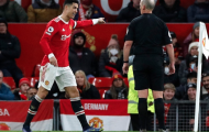 Paul Ince: 'Tại sao lại trao băng đội trưởng cho Ronaldo?'