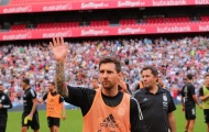 Người hâm mộ đổ xô xem Messi tập luyện tại Tây Ban Nha