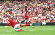 Jesus lập hat-trick, Arsenal 'đánh tennis' ngày giành Emirates Cup