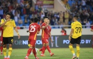 CĐV ĐNÁ không phục; Trọng tài giải thích lý do bù giờ 1 phút; Thái Lan chốt danh sách dự AFF Cup
