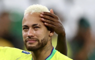 Pele an ủi Neymar