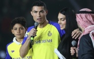 Bạn gái Ronaldo đeo nhẫn triệu USD tại Saudi Arabia