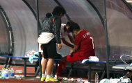 Phạm lỗi thô bạo, cầu thủ Myanmar có hành động với hậu vệ Việt Nam