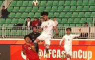 U20 Iran thoát chiếc thẻ đỏ trước Việt Nam