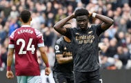 Saka hóa 'tội đồ', Arsenal chia điểm đau đớn trước West Ham