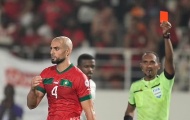 Sofyan Amrabat 2 lần nhận thẻ đỏ trong thất bại của Maroc