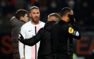 PSG bị cầm hòa trong ngày Ramos nhận thẻ đỏ