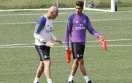 Giữa bão chấn thương, Zidane cậy nhờ hai tài năng 18 tuổi