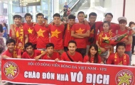 Đội tuyển nữ Việt Nam được chào đón như những nhà vô địch