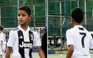 Con trai Ronaldo lập poker trong ngày ra mắt Juventus