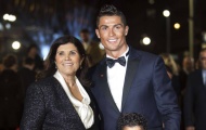 Mẹ Ronaldo: 'Đám mafia trong bóng đá đã cướp QBV của con tôi'