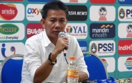 HLV Hoàng Anh Tuấn nổi nóng khi U19 Việt Nam không thể xé lưới Thái Lan