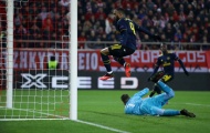Điểm nhấn Olympiakos 0-1 Arsenal: 'Sát thủ' bừng sáng; Hậu vệ trái bất đắc dĩ chơi quá hay