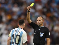 Trận Argentina và Hà Lan lập kỷ lục về số thẻ phạt