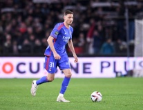 Nemanja Matic hóa 'kẻ cứu rỗi' tại Ligue 1