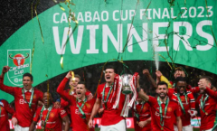 Carragher dự đoán sốc về Arsenal, tin Man United thắng ở Carabao Cup