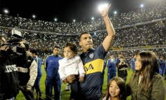 Carlos Tevez: Cầu thủ của nhân dân