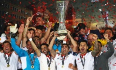 Sevilla lập liền 5 kỷ lục tại Europa League