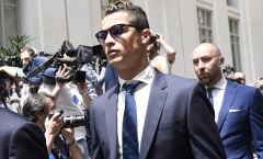Muốn đá World Cup, Ronaldo phải nộp phạt 19 triệu Euro