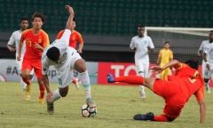 Thủ môn U19 Trung Quốc 'dâng' chiến thắng cho U19 Saudi Arabia