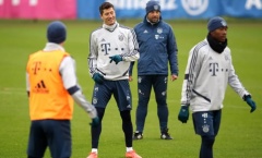 Lewandowski: 'Ông ta là cái tên phù hợp, có thể trở thành HLV mới của Bayern'