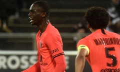 Vượt mặt Mbappe, 'thần đồng' 17 tuổi của PSG chạm kỷ lục kinh hoàng ở Ligue 1