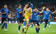 Sao Chelsea bị tố đóng kịch để thoát tội trong trận chung kết EURO 2020